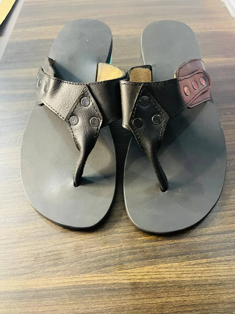 Sandales en Cuir Naturel Homme – Design Haut de Gamme & Confort Absolu